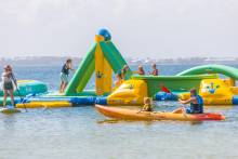 adventure_cove-family_kayaking-waterpark